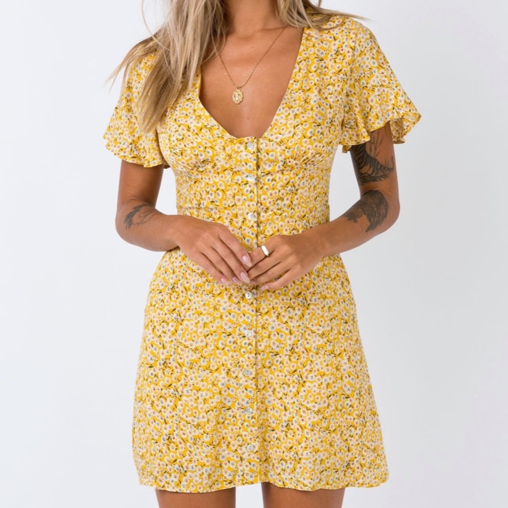 Princess Polly yellow dress